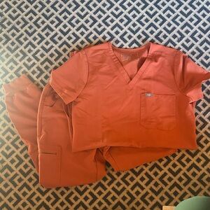 Figs scrub set- Zamora joggers and Catalina top